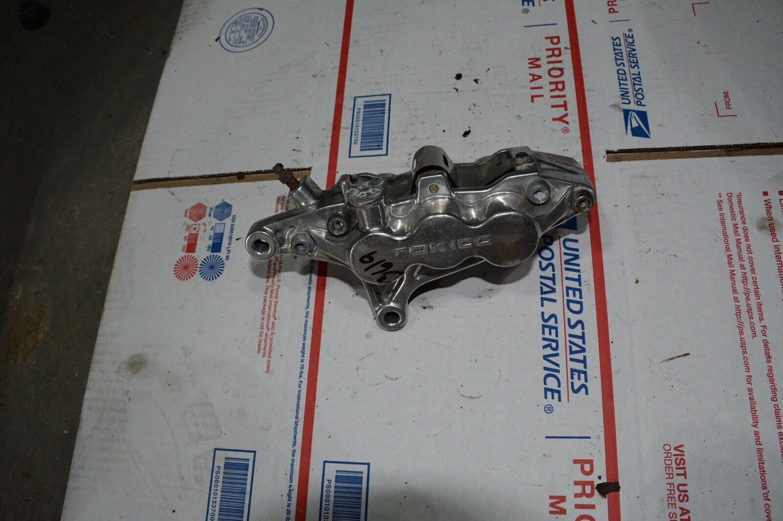 98 kawasaki zx7 front right brake caliper