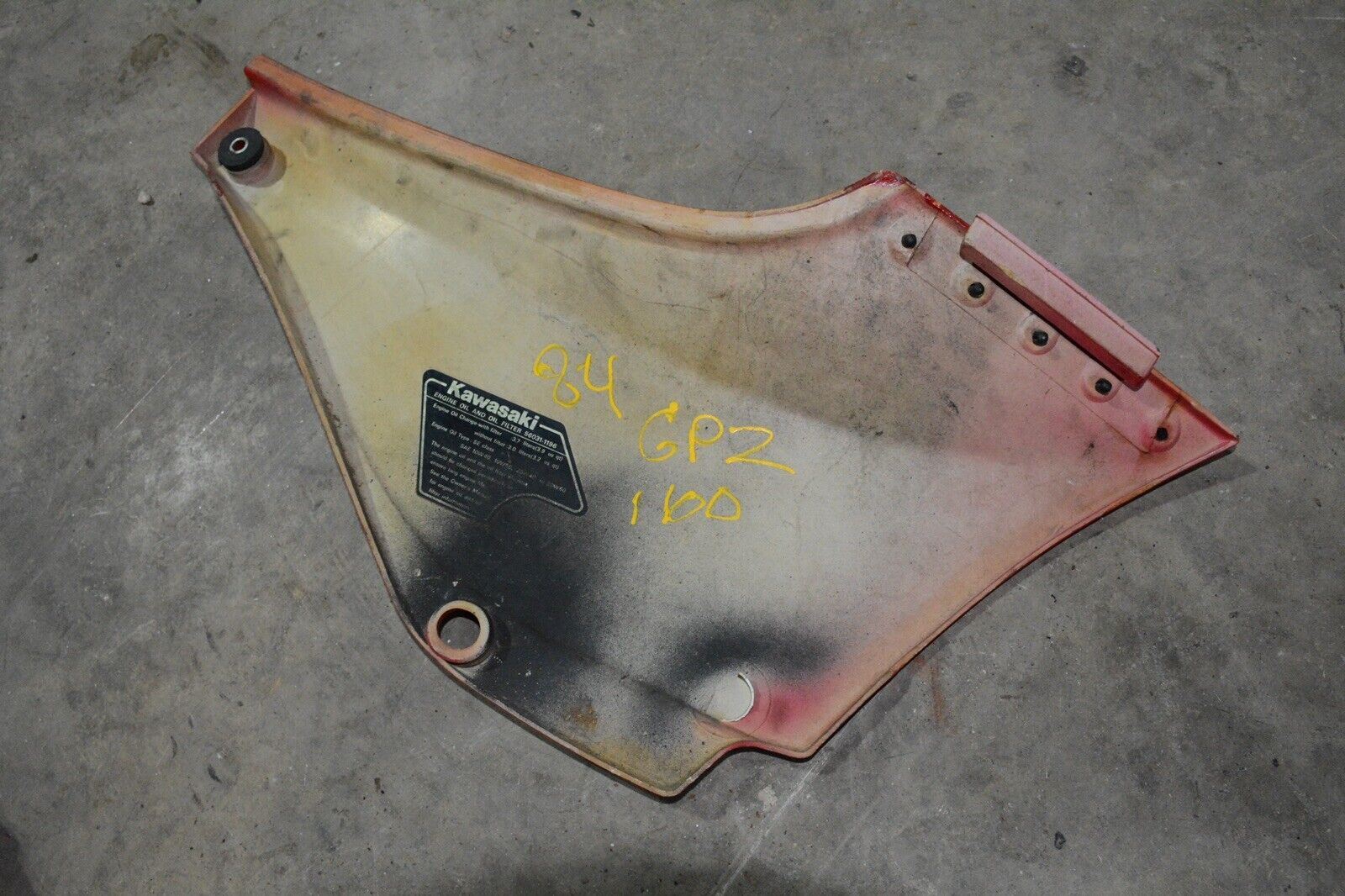 1983 84 Kawasaki ZX1100A GPz1100 ZX 1100 Left Side Cover