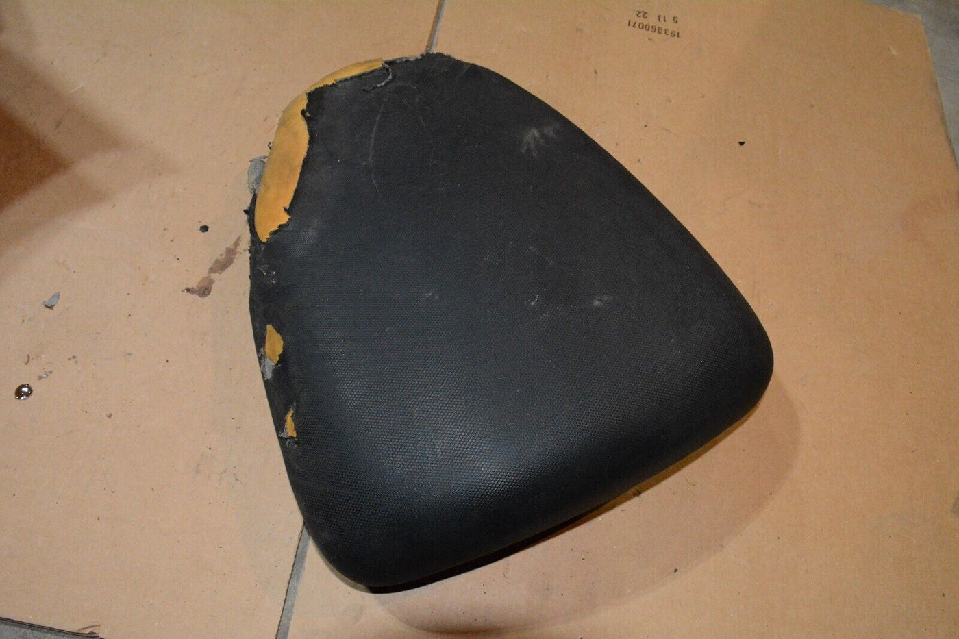 1999-2007 Suzuki Hayabusa GSXR1300 OEM Passenger Seat Rear Saddle