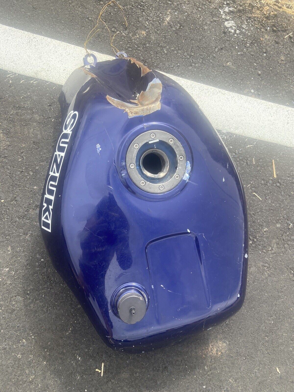 1993 SUZUKI GSXR-750 GAS FUEL TANK