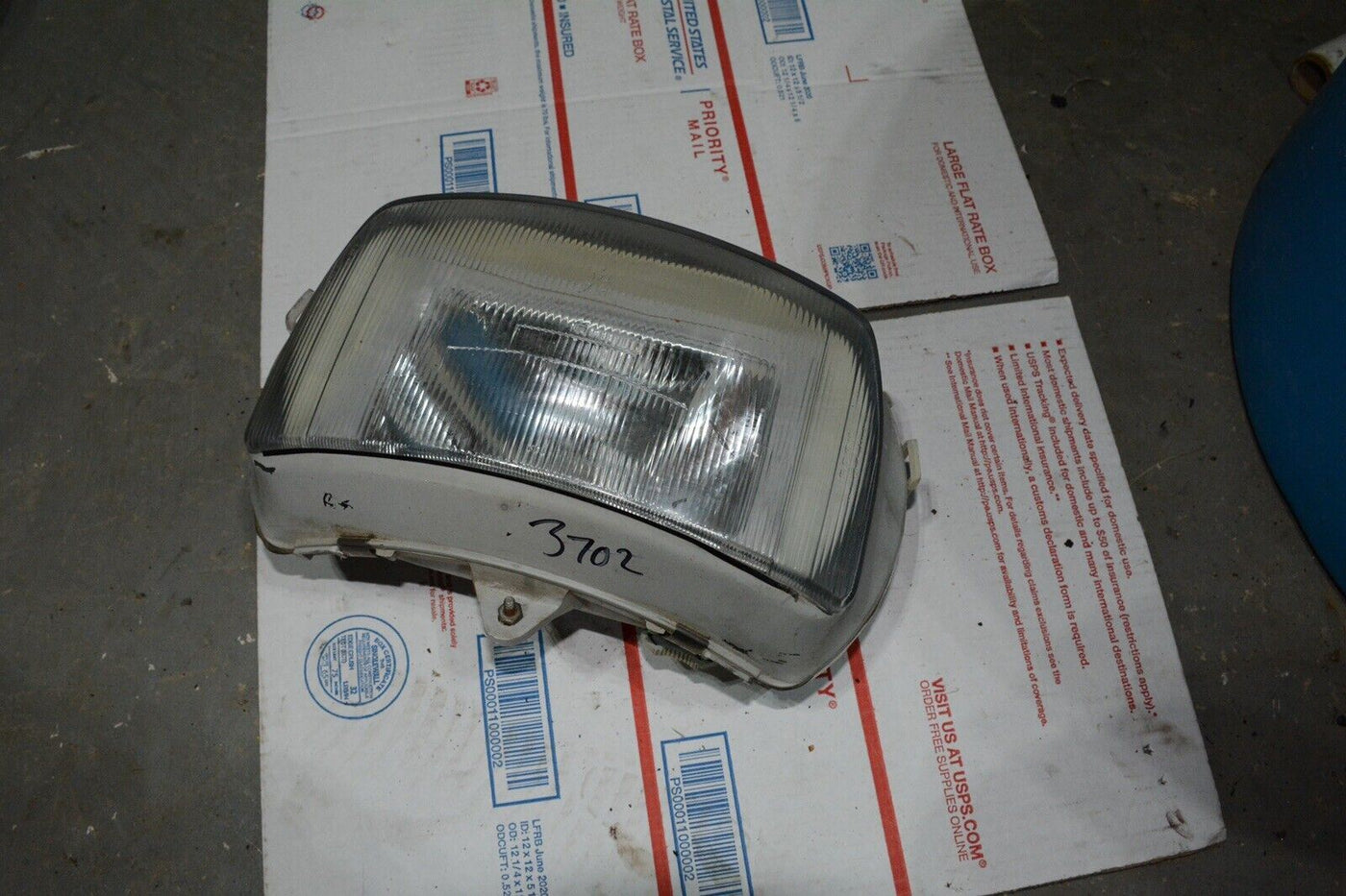 1988 87-90 HONDA CBR 600F CBR 600 HURRICANE HEADLIGHT