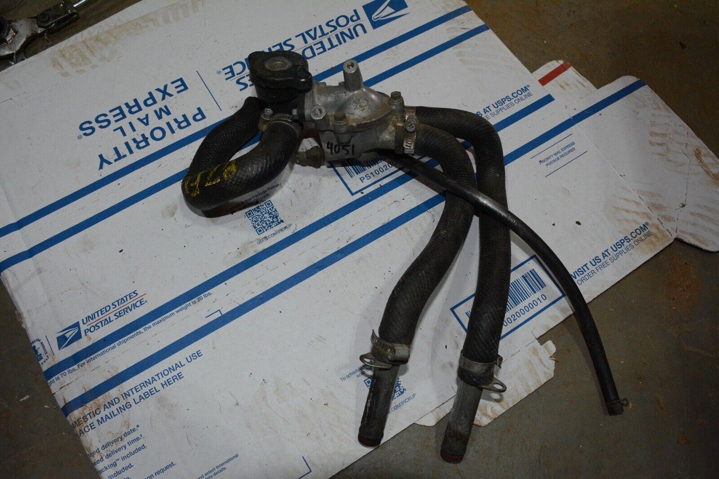 98 KAWASAKI EX500 EX 500 NINJA THERMOSTAT, HOUSING, HOSES