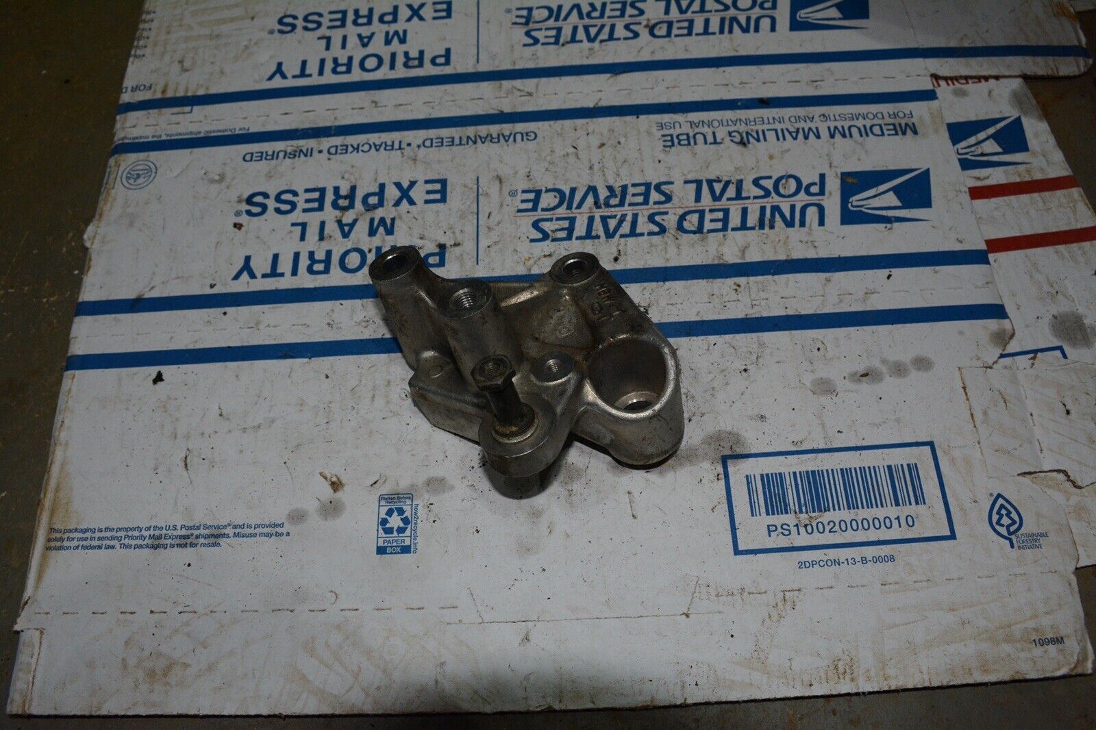 99-00 Honda CBR 600 F4 Rear Brake Caliper Mount