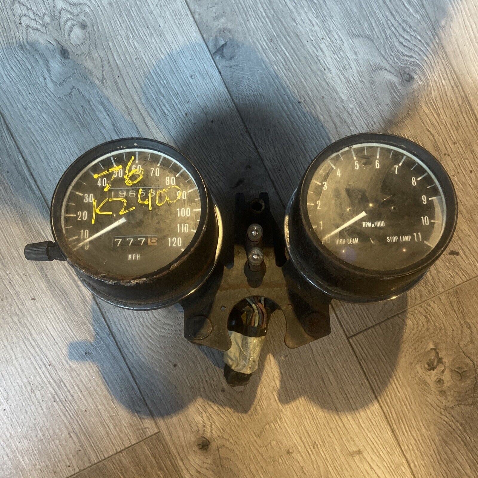 1976 KZ400 GAUGES SPEEDOMETER TACHOMETER GAUGES CLOCK