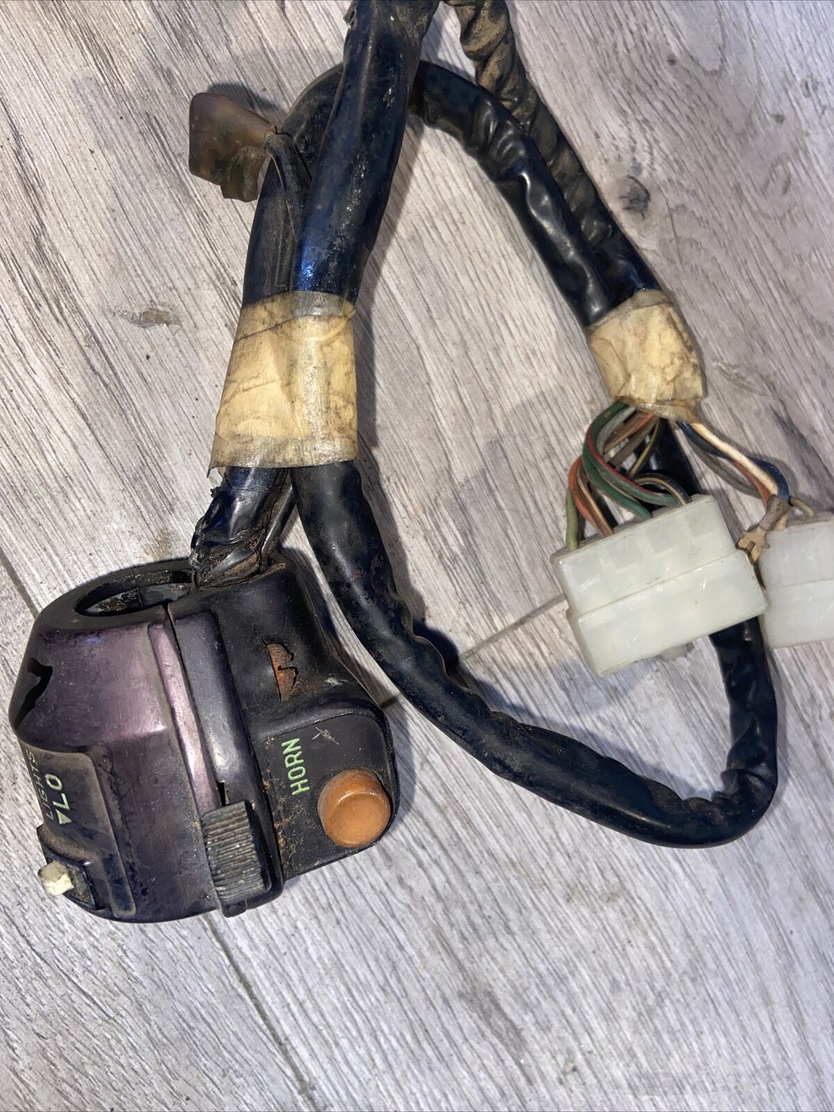 1979 Suzuki GL 1000 GL1000 throttle housing kill switch controls