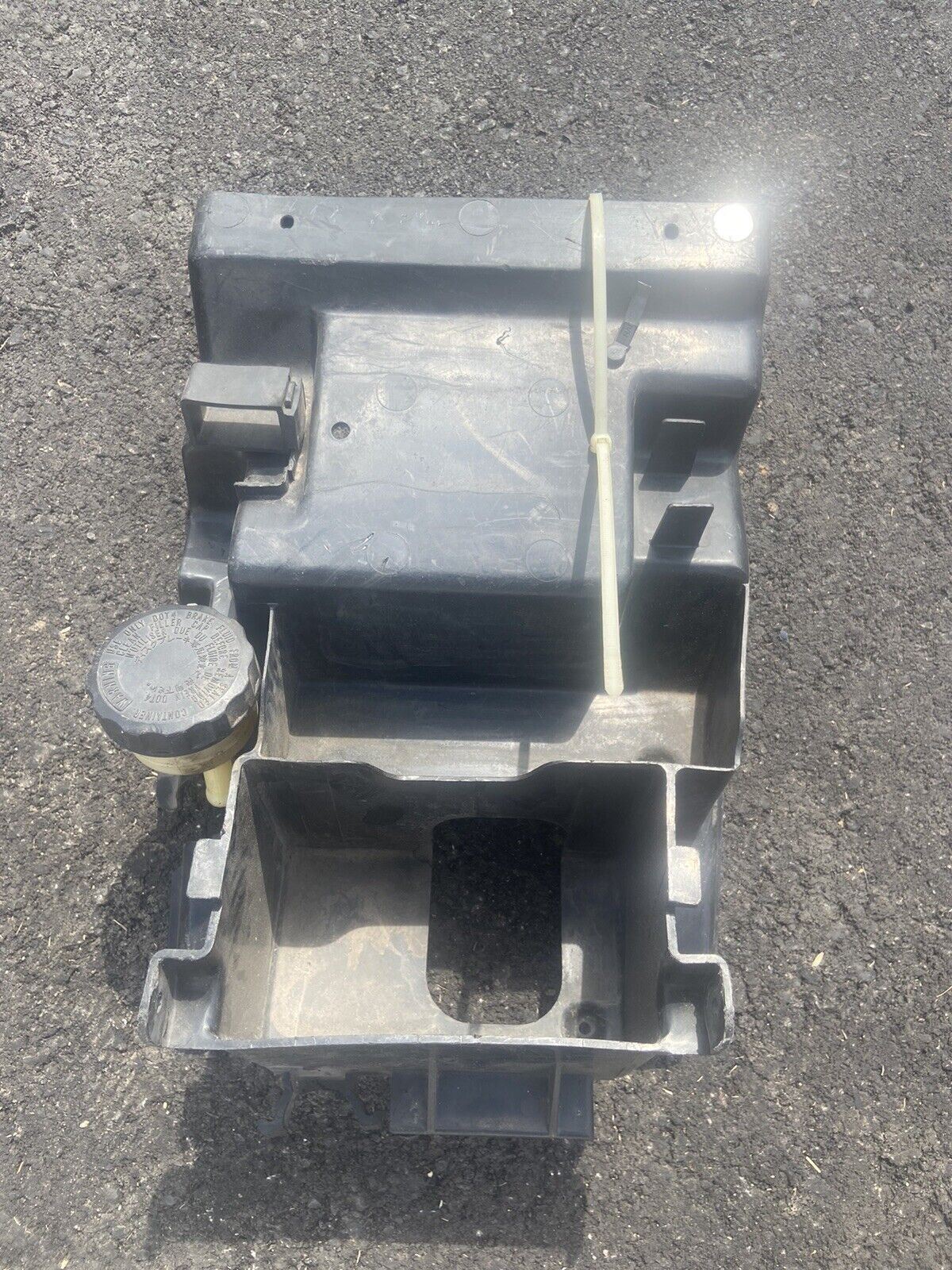 1997 Kawasaki ZX7 Ninja/97 Rear Battery Holder/Tray