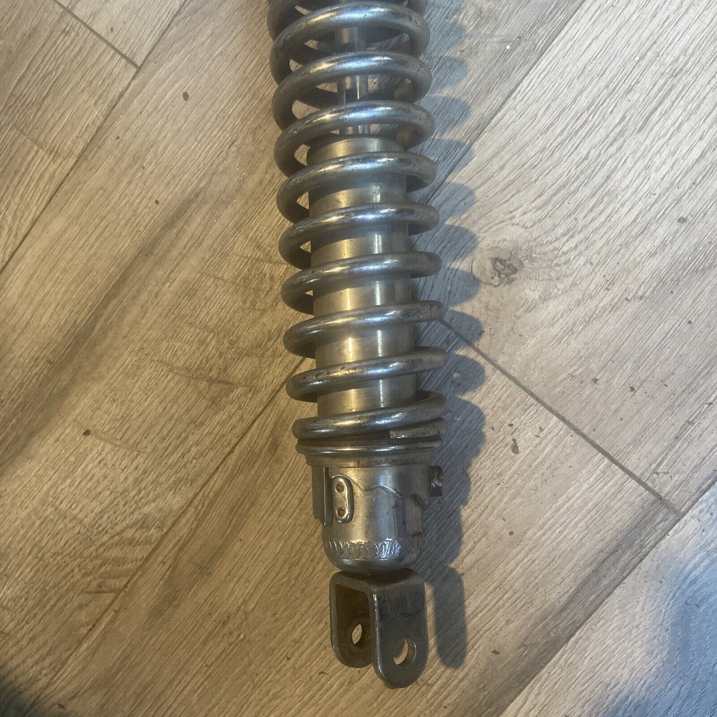 1980 Suzuki GS1100 back rear shocks suspension