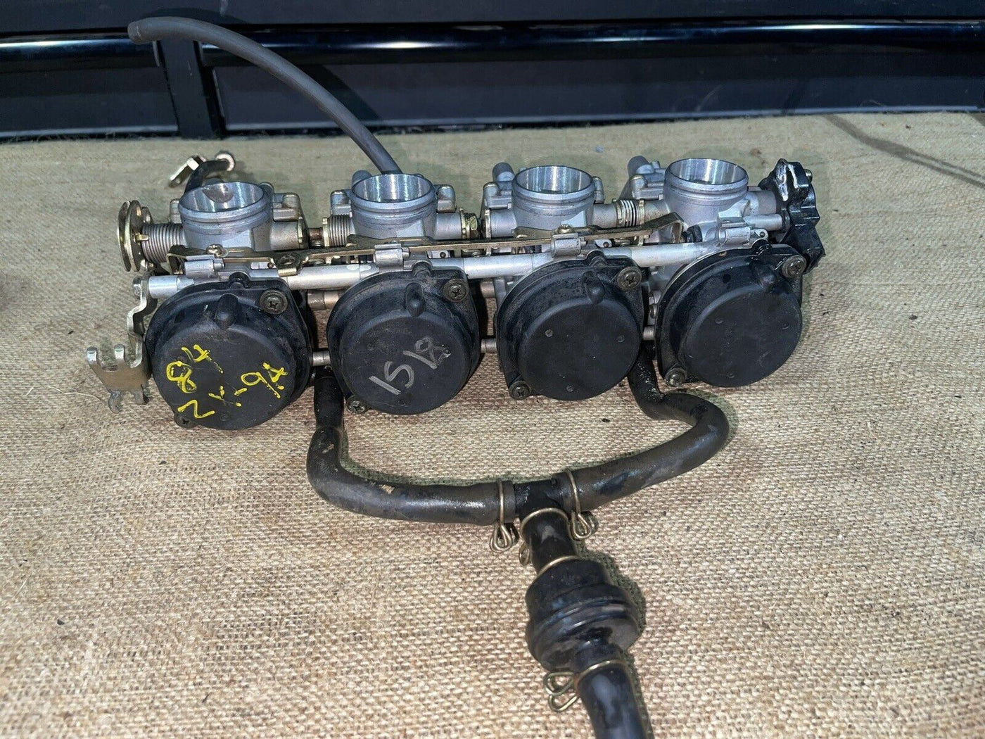 1984 kawasaki zx9 A carburetor