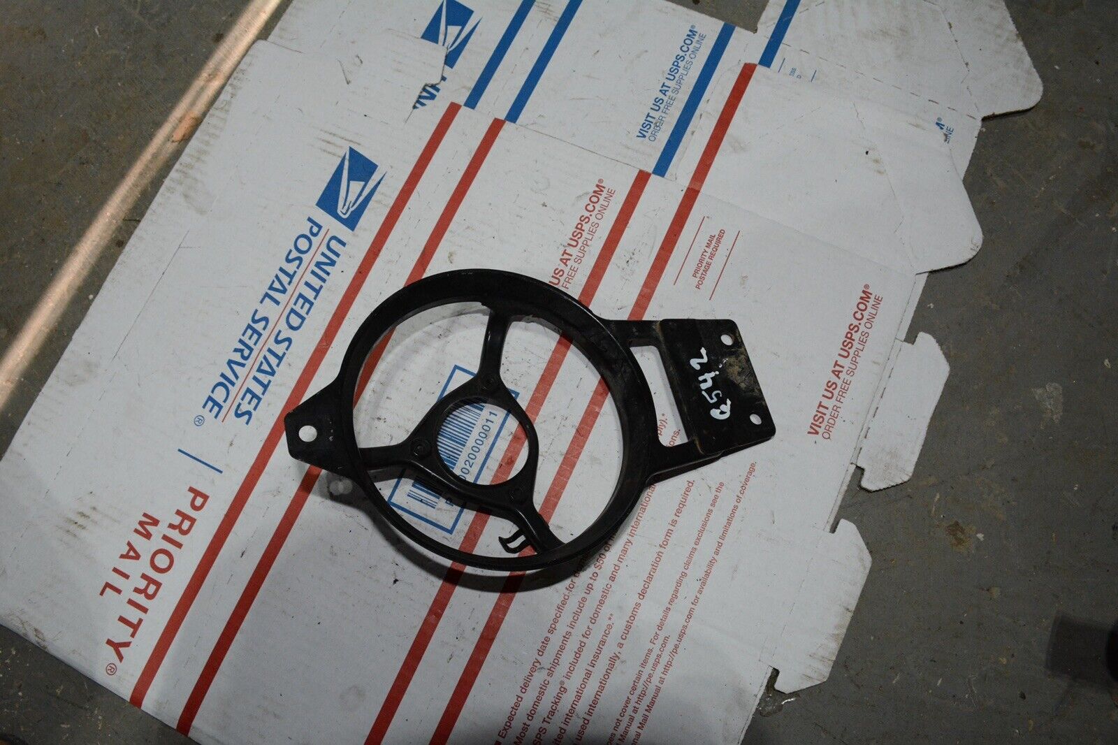 2009 Kawasaki Ninja EX500 EX 500 Radiator Fan Bracket