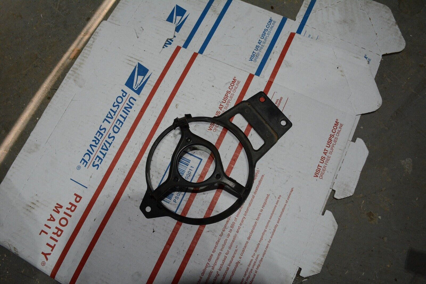 2009 Kawasaki Ninja EX500 EX 500 Radiator Fan Bracket