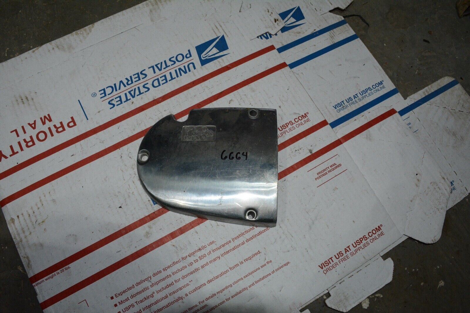 Suzuki GT380 GT 380 Engine Side Cover