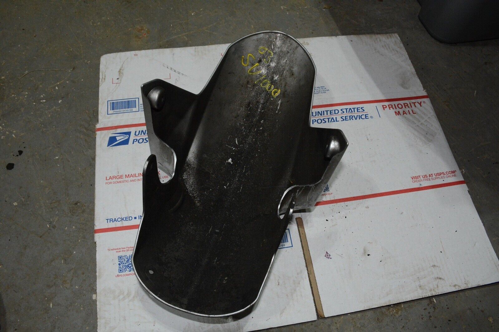 03-07 SUZUKI SV1000S FRONT WHEEL FENDER COWL FAIRING