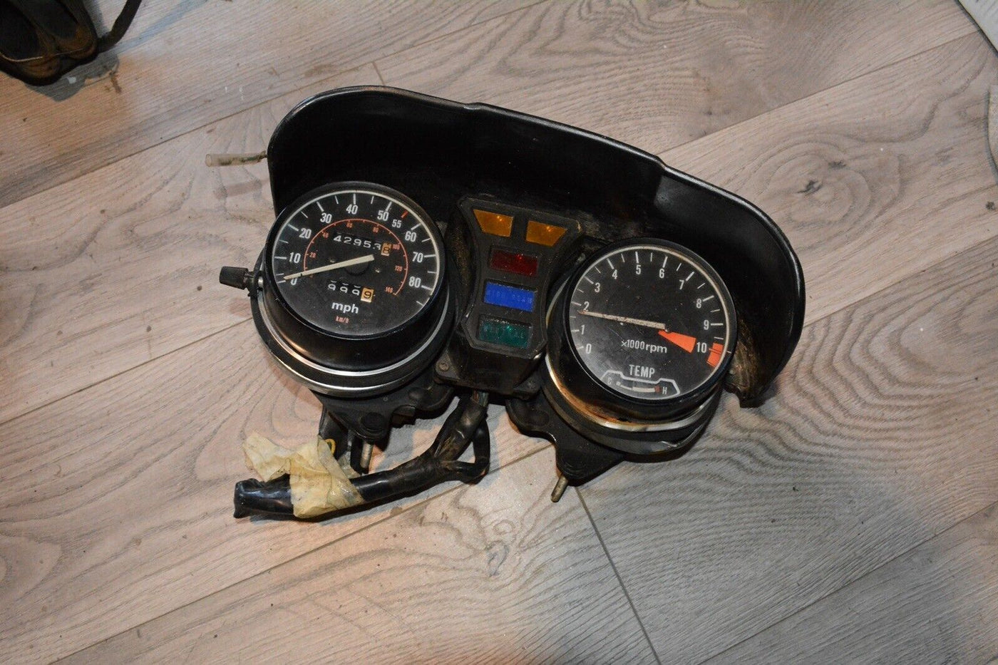 1981 HONDA CB900C CB900 CUSTOM SPEEDOMETER TACHOMETER GAUGE CLUSTER