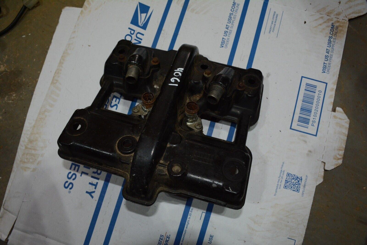 96 KAWASAKI EX500-D CYLINDER HEAD VALVE COVER