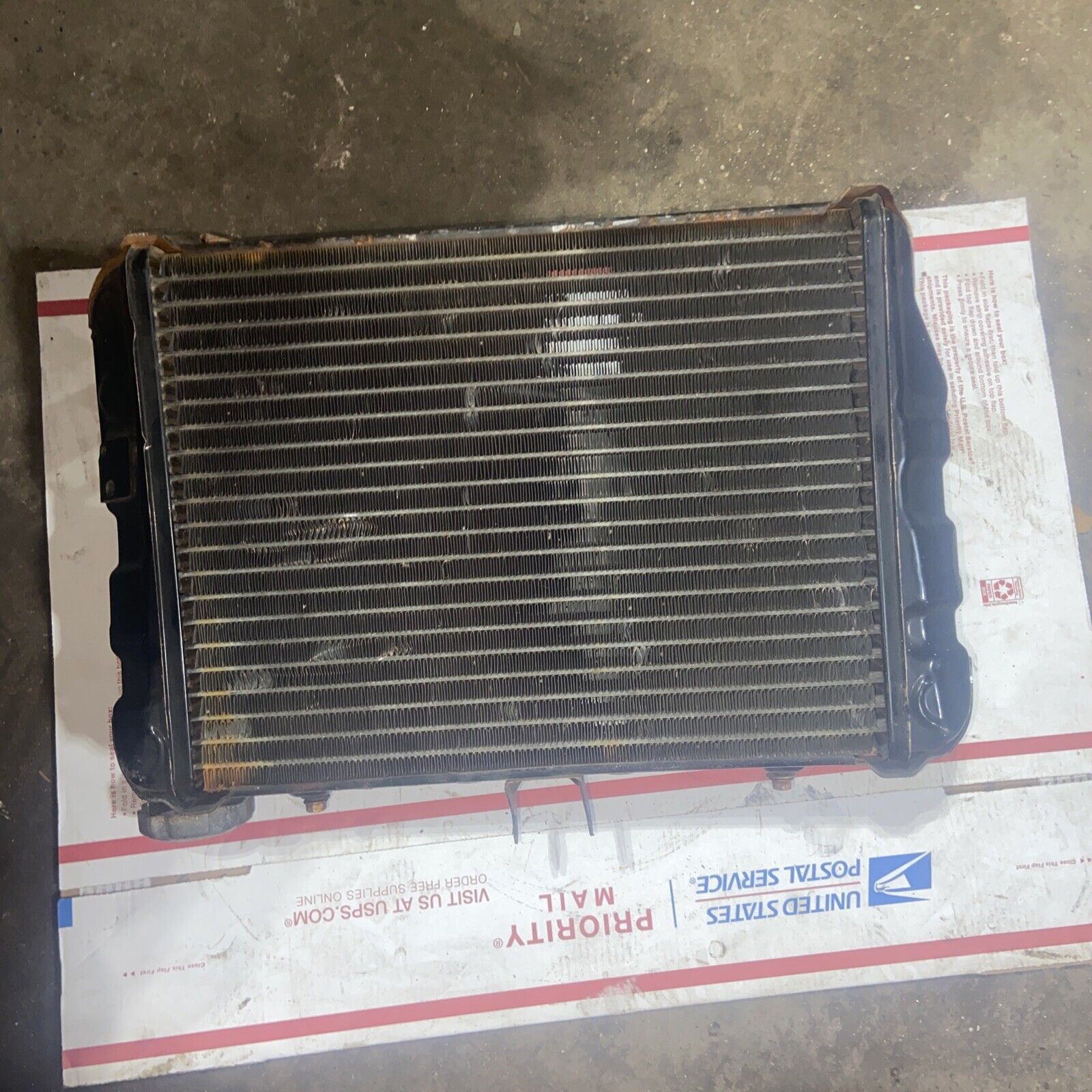 1982 VF750 Radiator