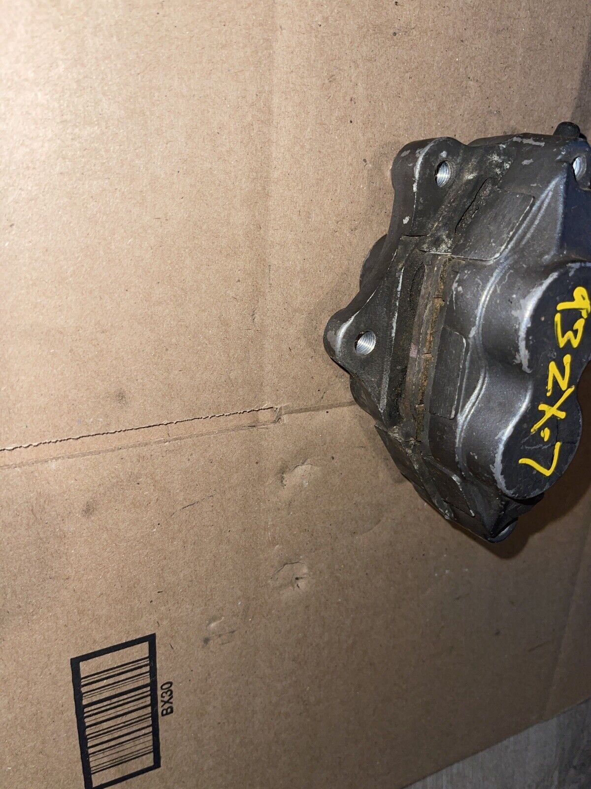 1993 Kawasaki Ninja ZX7 ZX750L OEM LEFT FRONT BRAKE CALIPER