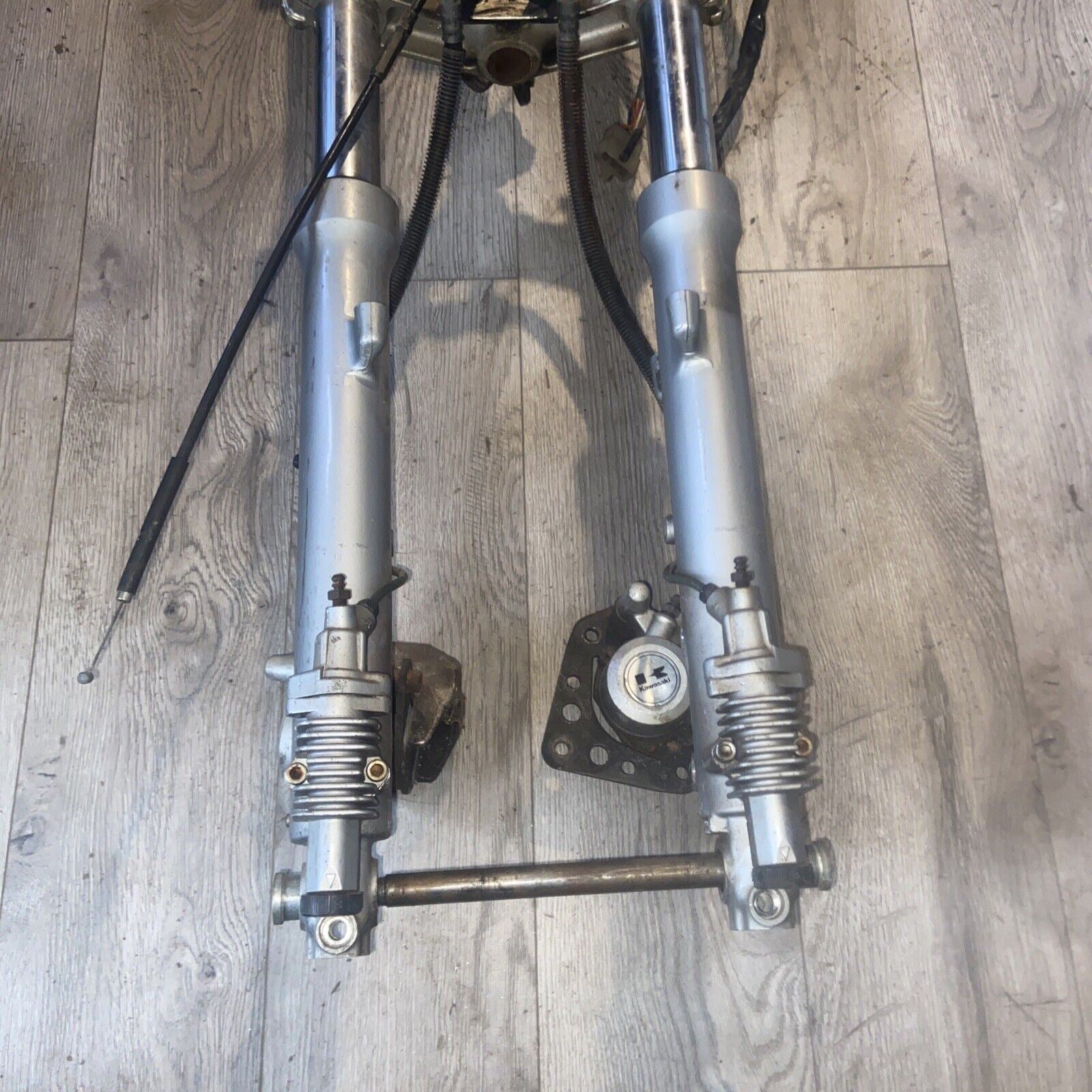 86 Kawasaki ZX1000A Ninja Front Forks With Brakes Calipers And Ignition Switch