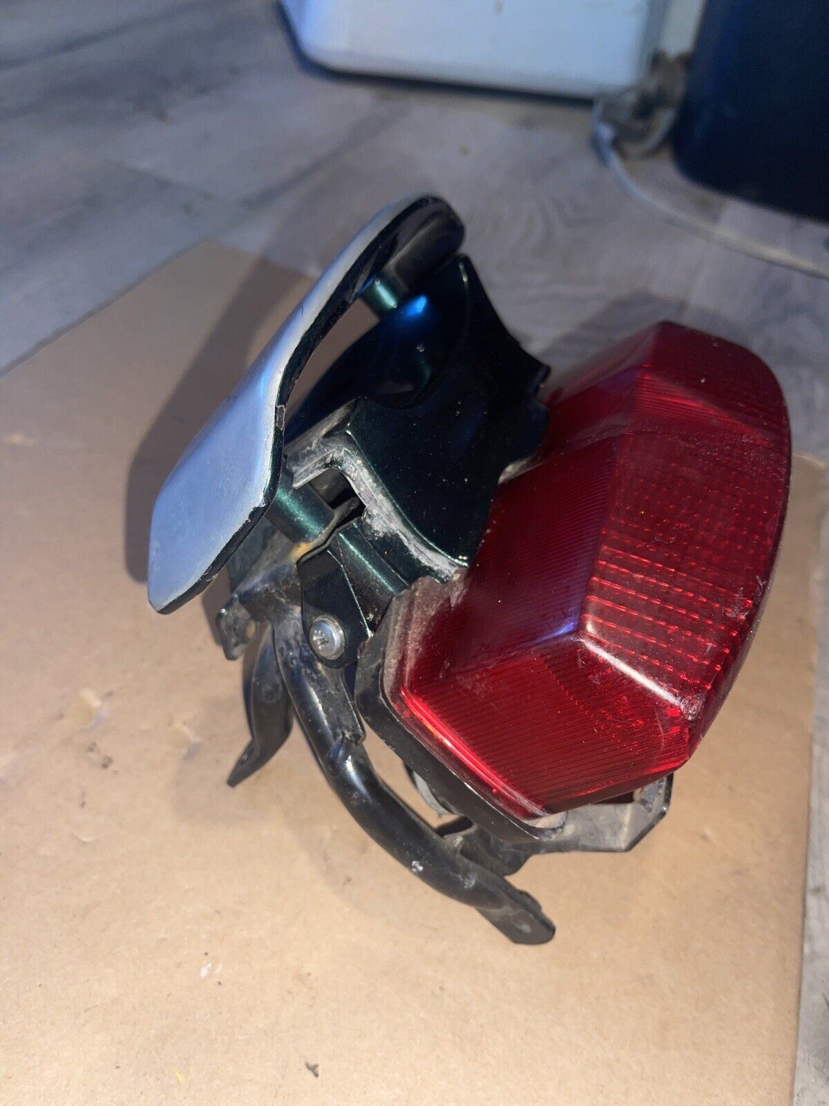 1993 94 95 Kawasaki Zx7 Zx750L Tail Light Mount Bracket taillight zxr750 750