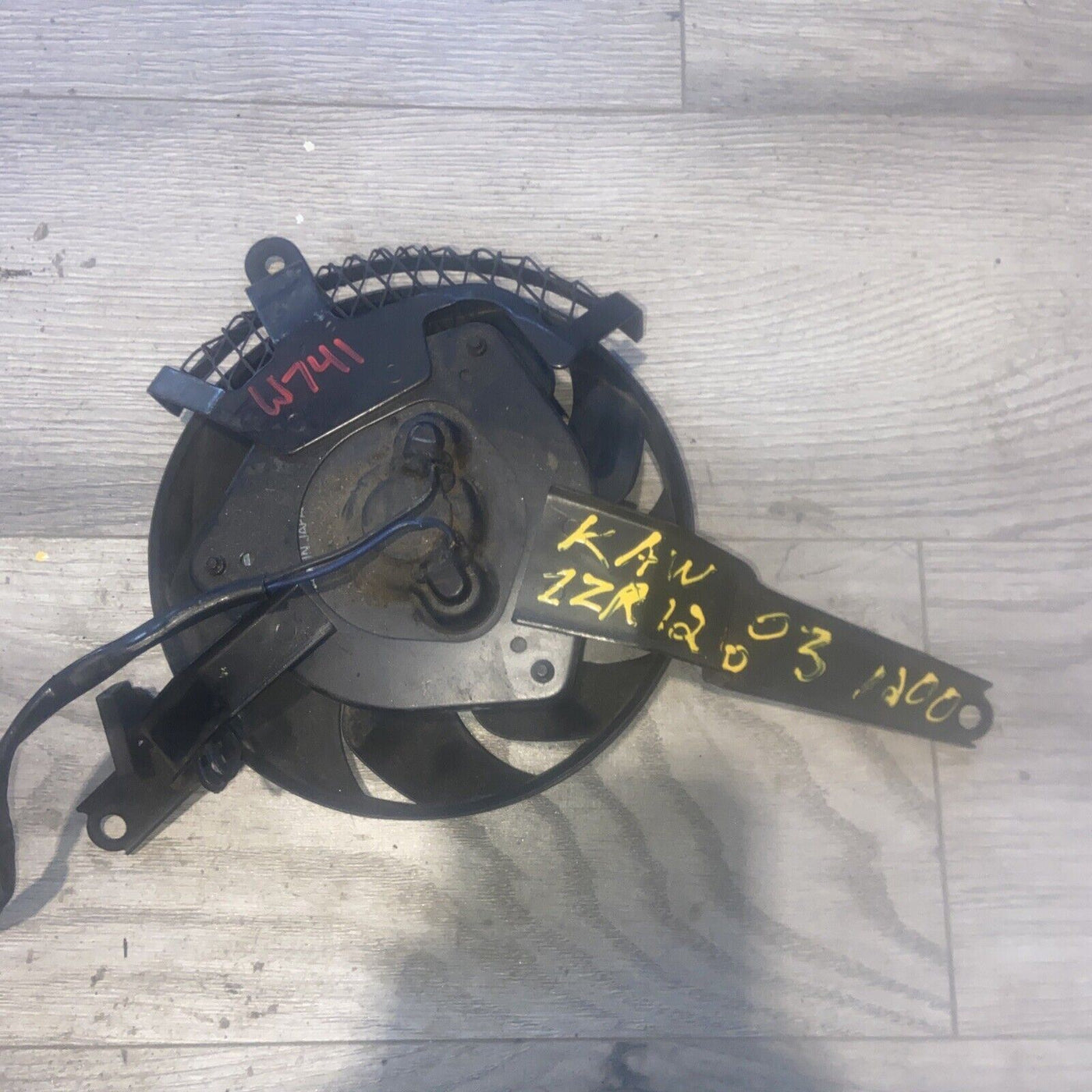 2003 Kawasaki ZZR1200 LEFT RADIATOR COOLING FAN