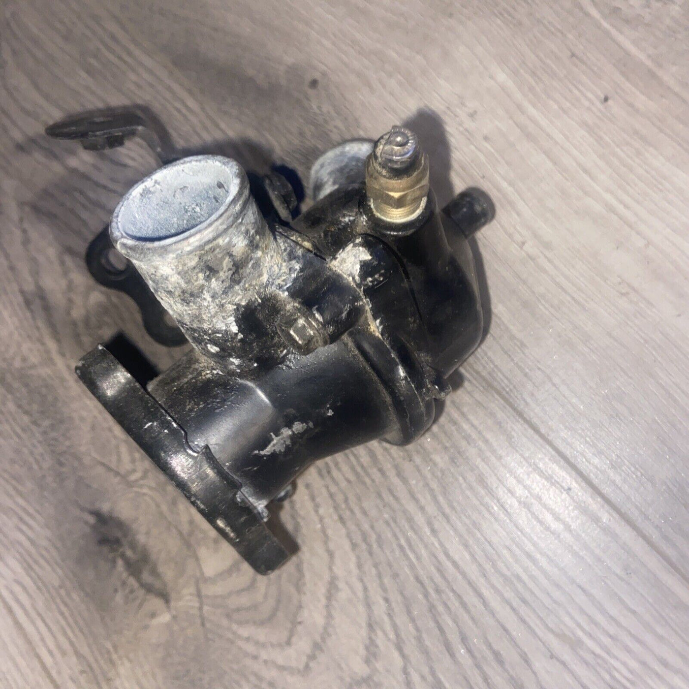 94-95 KAWASAKI NINJA ZX9 OEM THERMOSTAT