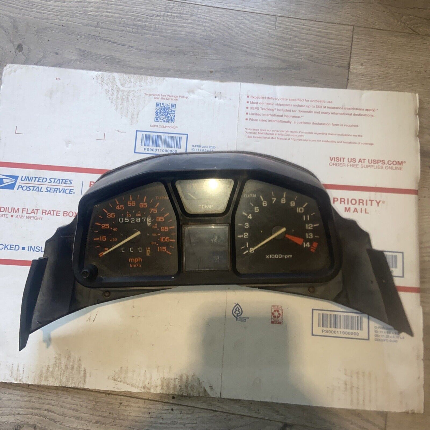 1988 Honda VTR250 Interceptor VTR 250  Gauges Speedometer Tachometer