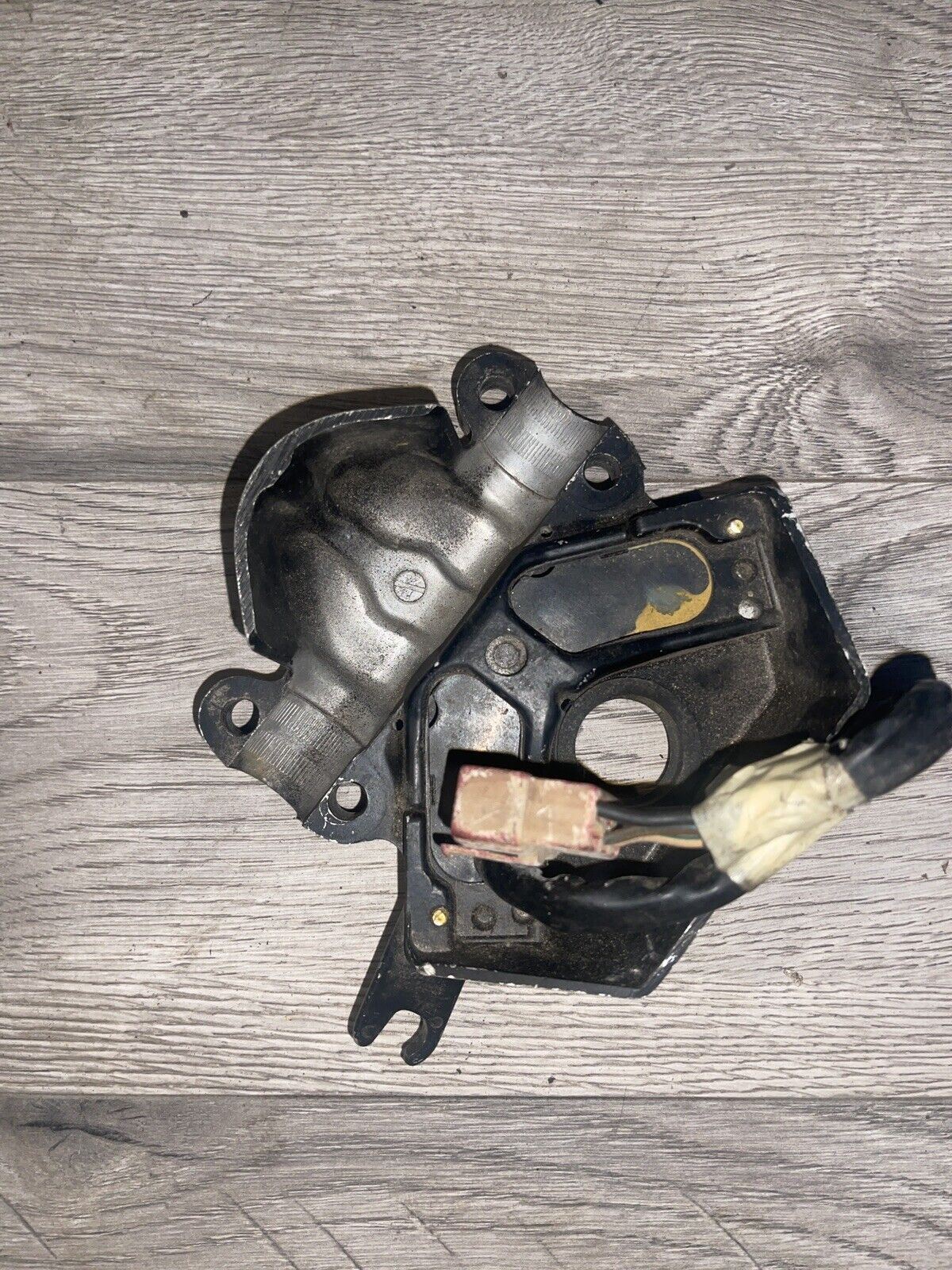 81 Honda cb 750 ignition switch cover holder