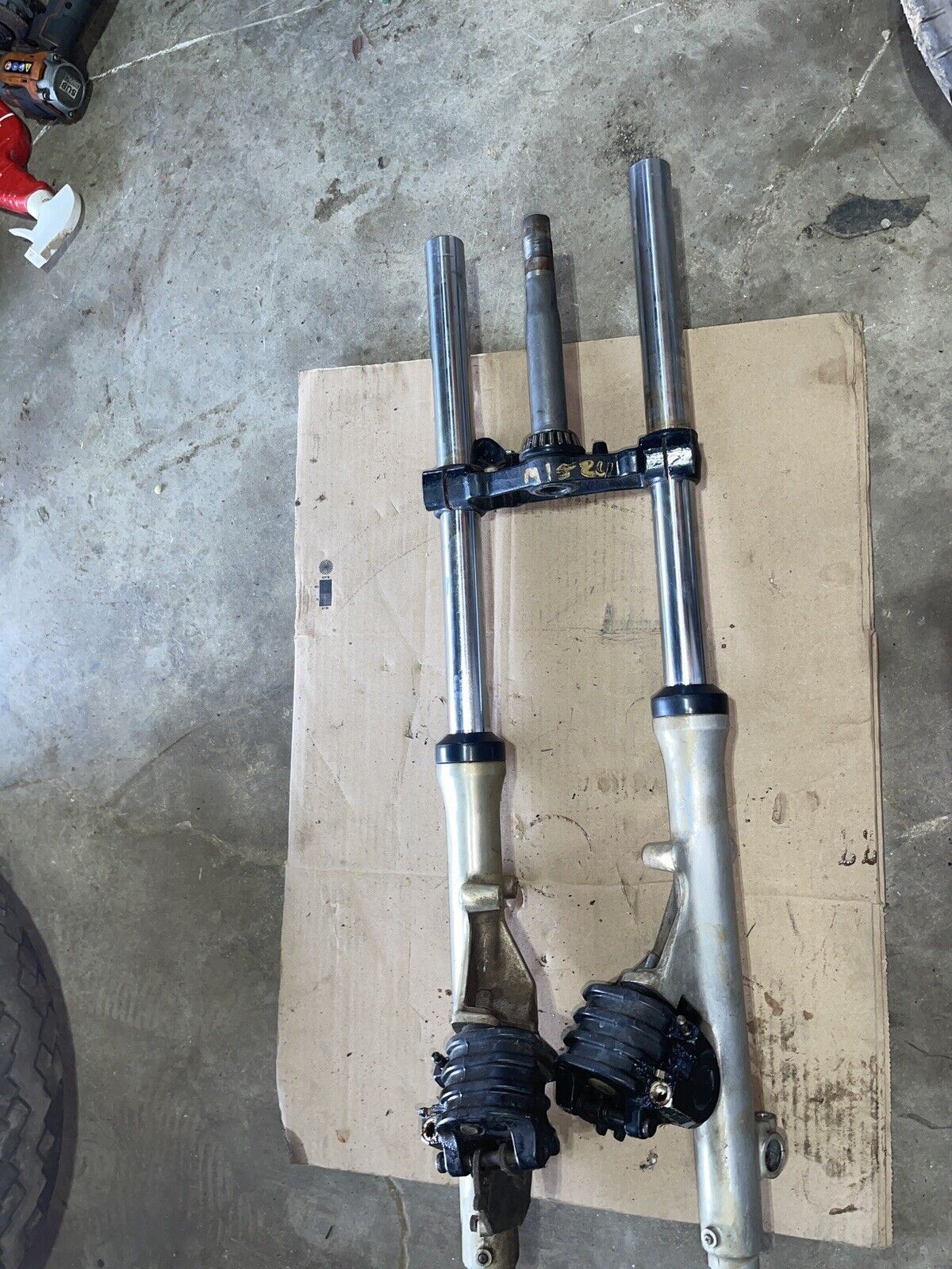 80 XS850 XS 850 FRONT FORKS SUSPENSION SHOCKS SPRINGS DAMPERS SET Fork caliper