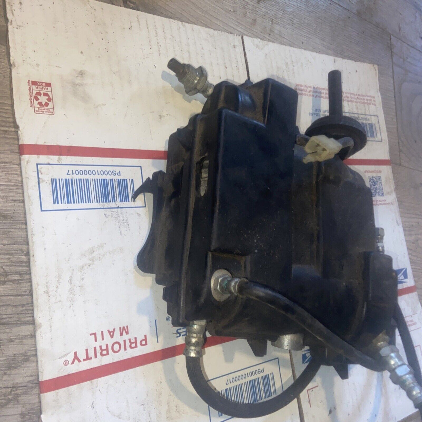 1986 Honda Goldwing GL1200 Aspencade H1100-2. air suspension compressor