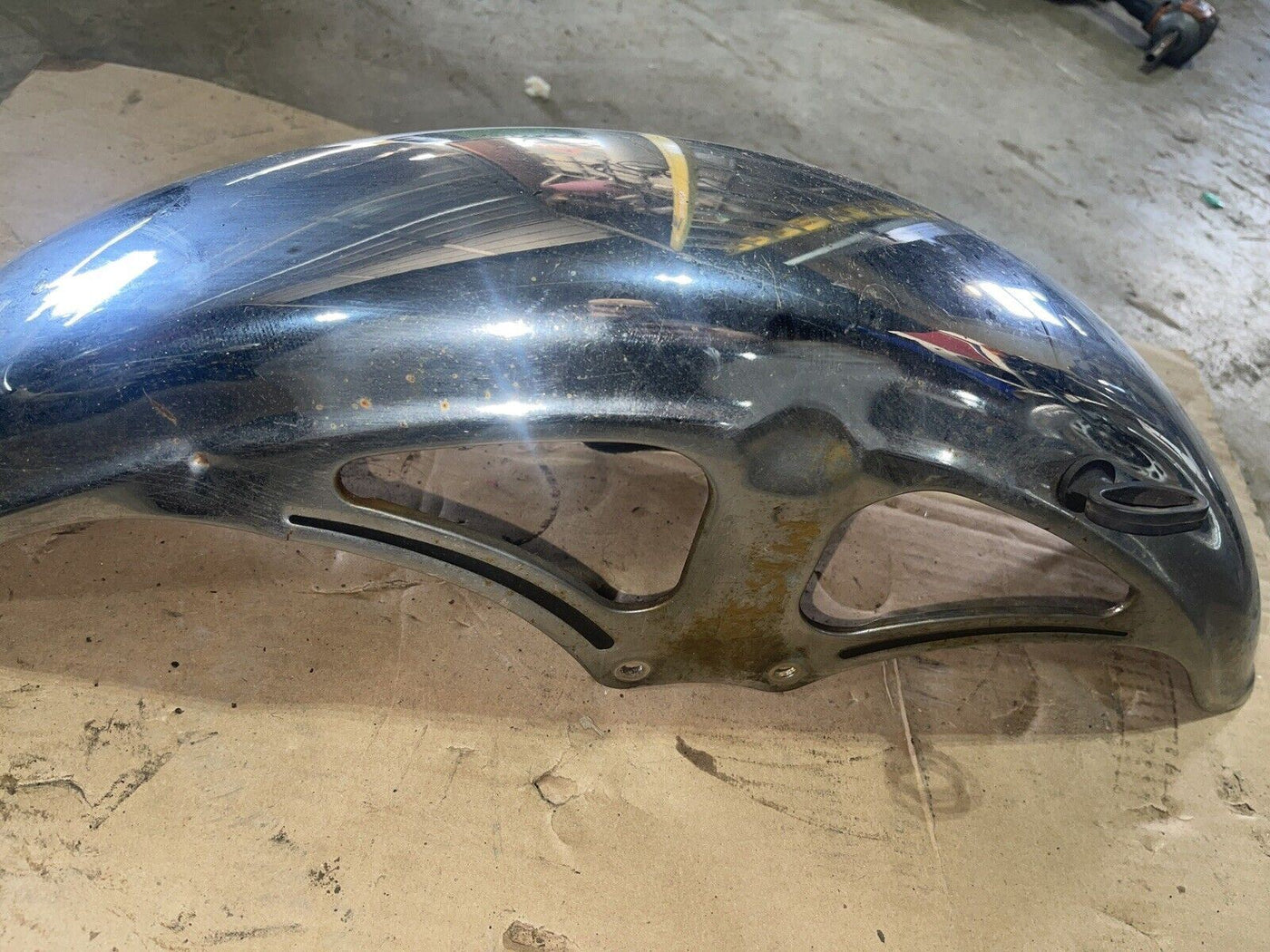 1982 YAMAHA XV 920 VIRAGO FRONT FENDER FAIRING OEM 82 XV920