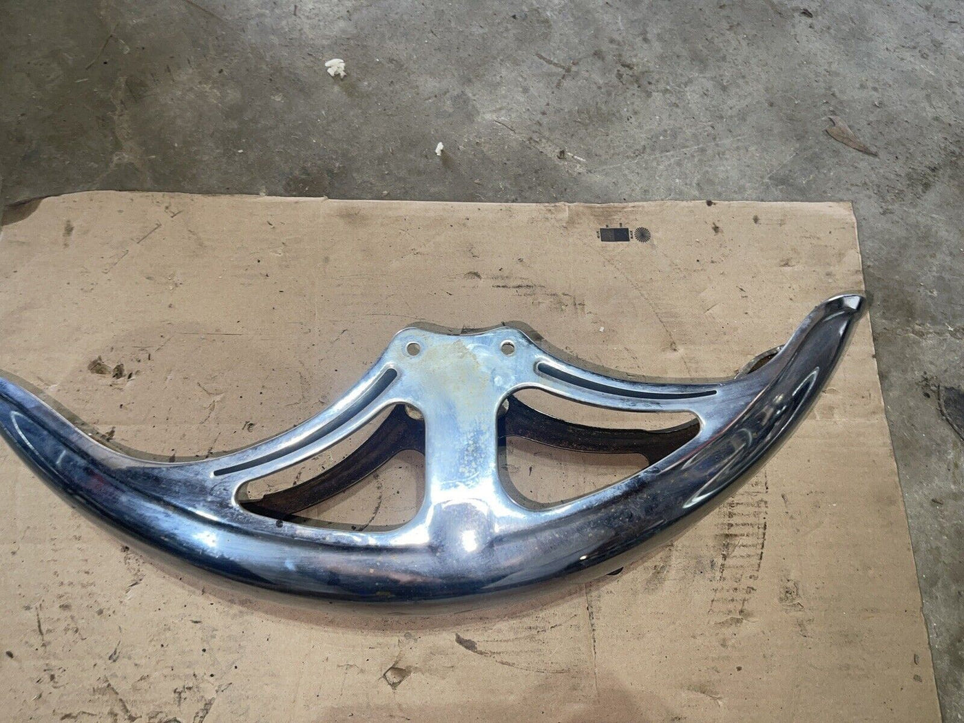 1982 YAMAHA XV 920 VIRAGO FRONT FENDER FAIRING OEM 82 XV920