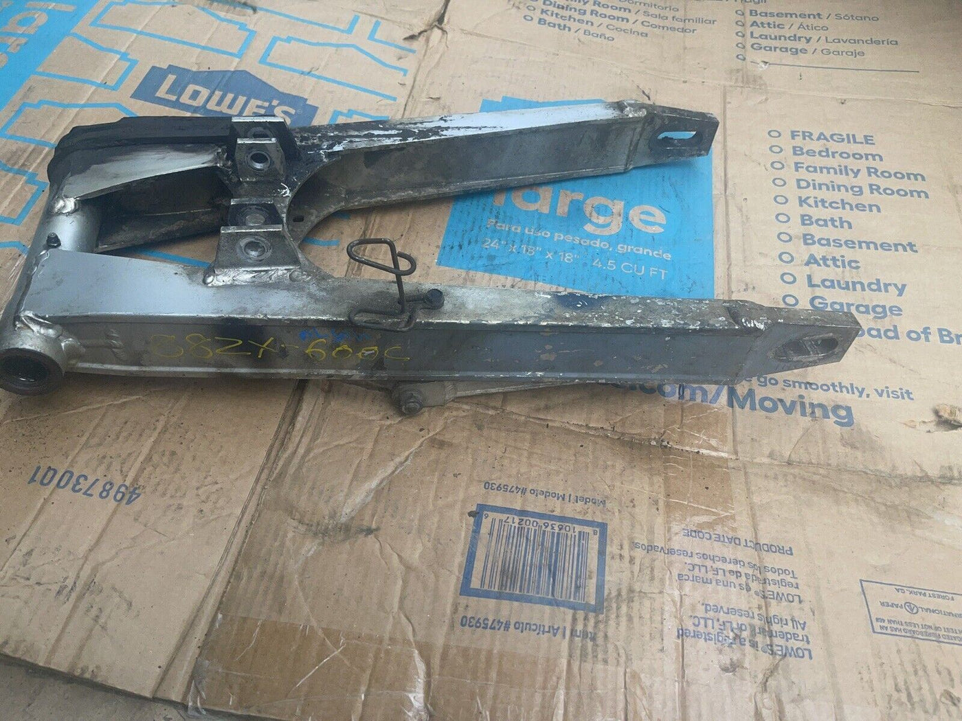 89 Kawasaki Ninja ZX 600 C 600R ZX6 Swingarm 1988-1997