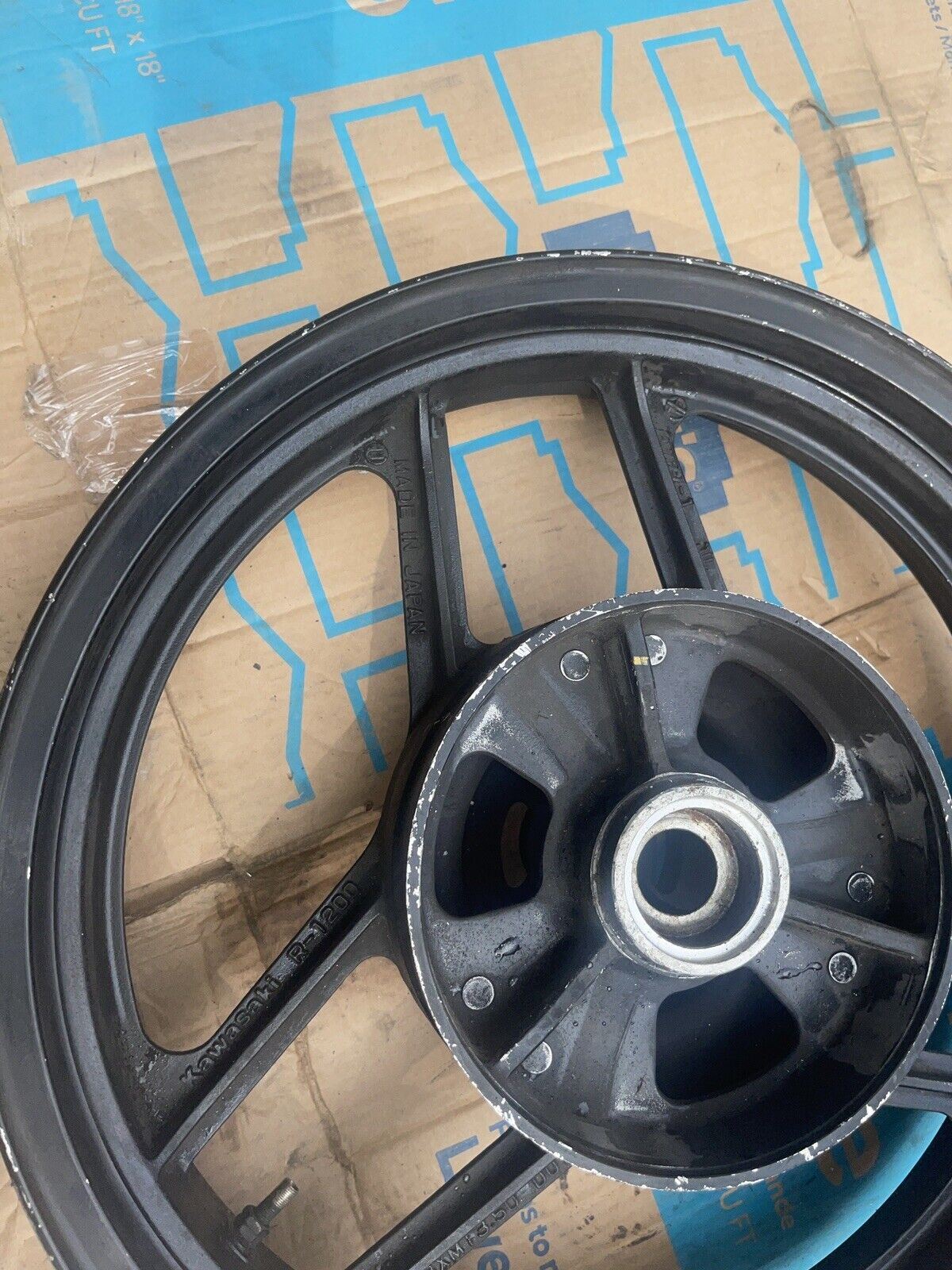 KAWASAKI 88-97 ZX600C ZX 600 C ZX600R NINJA REAR RIM WHEEL 16X3.00 OEM