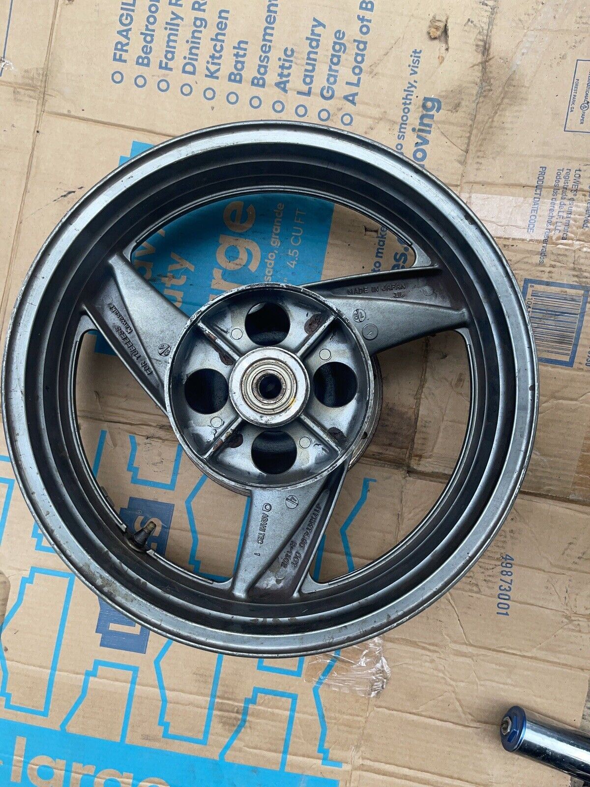 90-02 Kawasaki Ninja Zx6 Zx6e Rear Wheel Rim