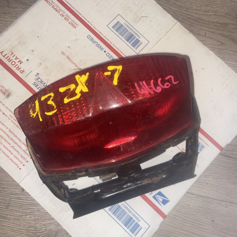 93 Kawasaki Ninja ZX7R ZX7 ZX 7 R 7R ZX750 Rear Tail Light Lens Assembly