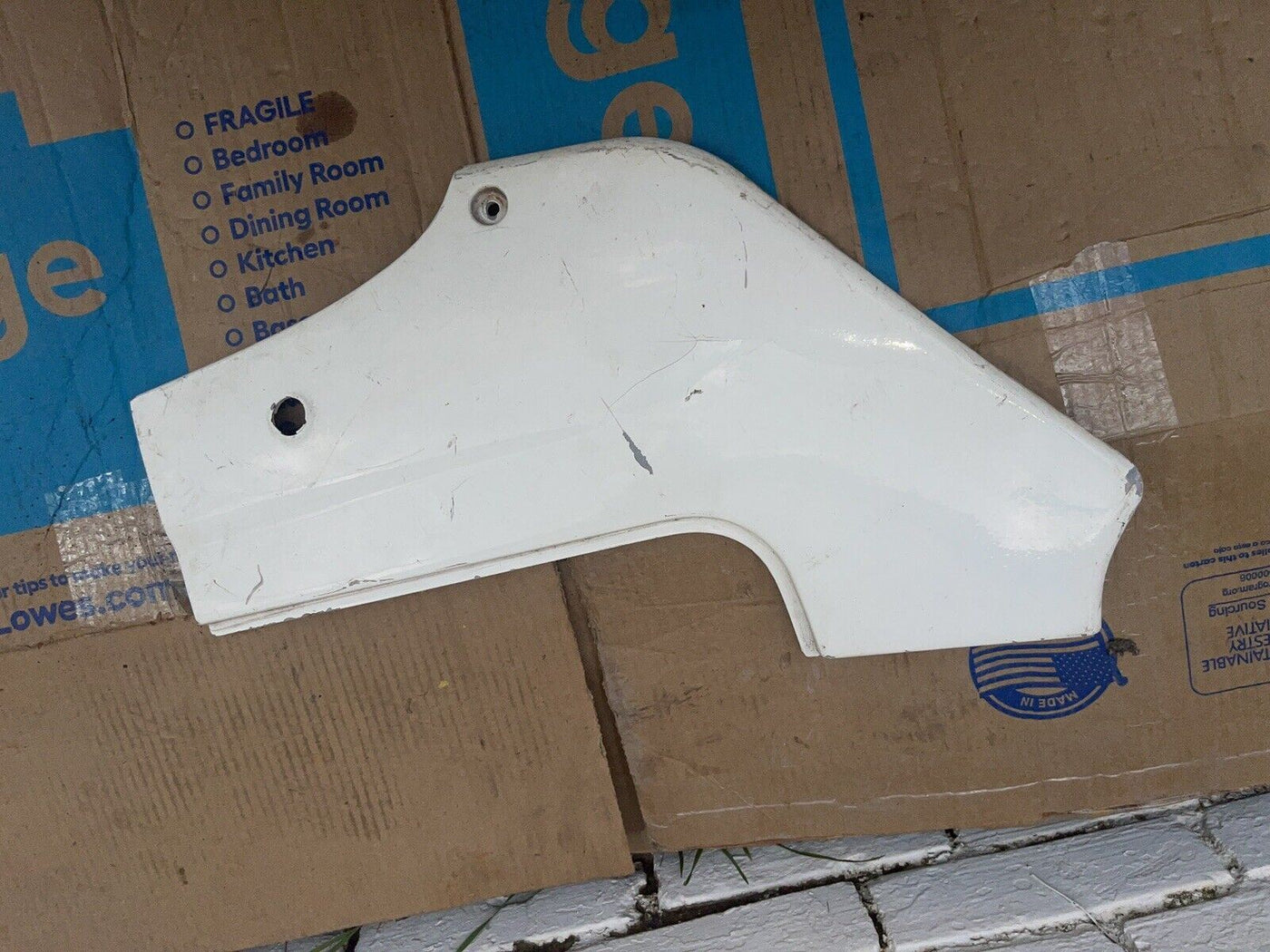 1986 Kawasaki ZX600r Side Fairing left Side Plastic 36001-1280B