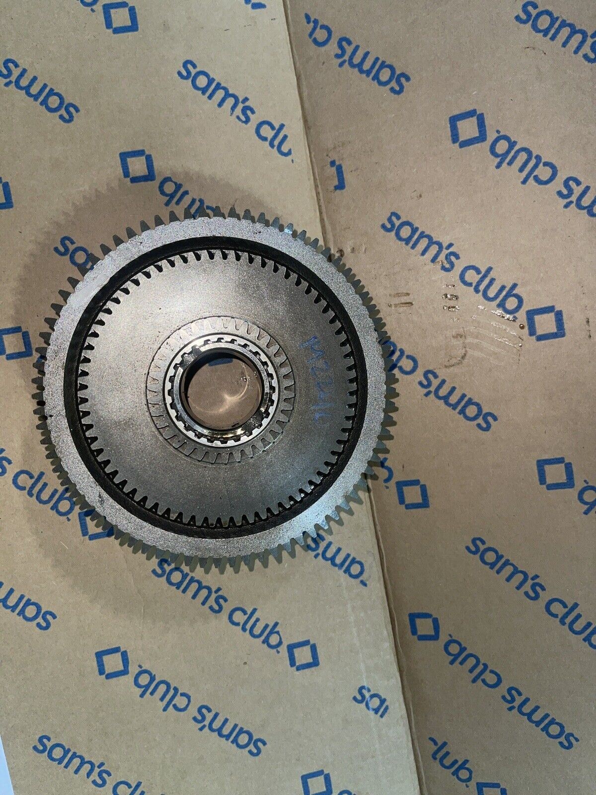 SUZUKI KATANA 600 OEM CLUTCH BASKET 21200-07867