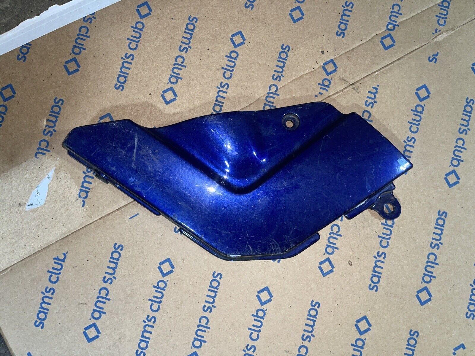 1992 SUZUKI GSXR750 RIGHT SIDE COVER 47511-17E00