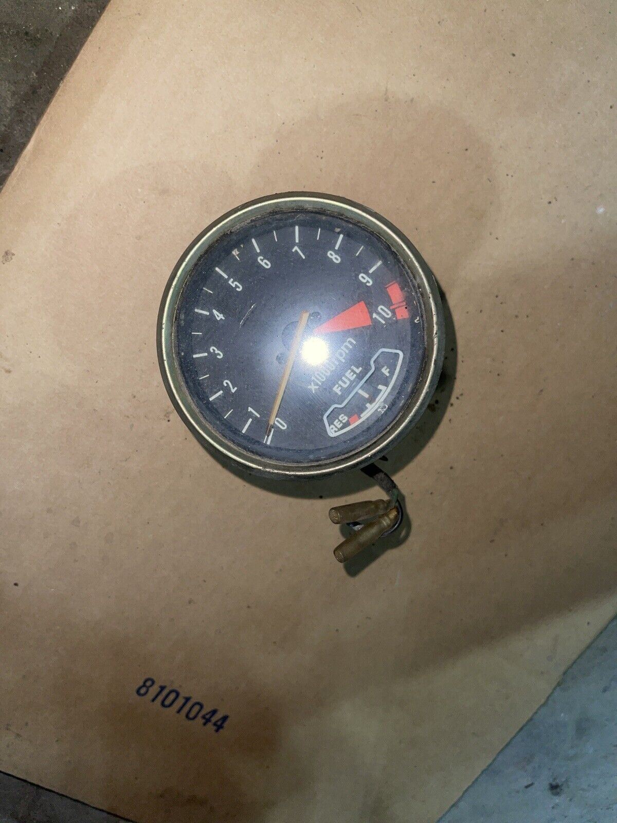 84 VT 500 Tachometer