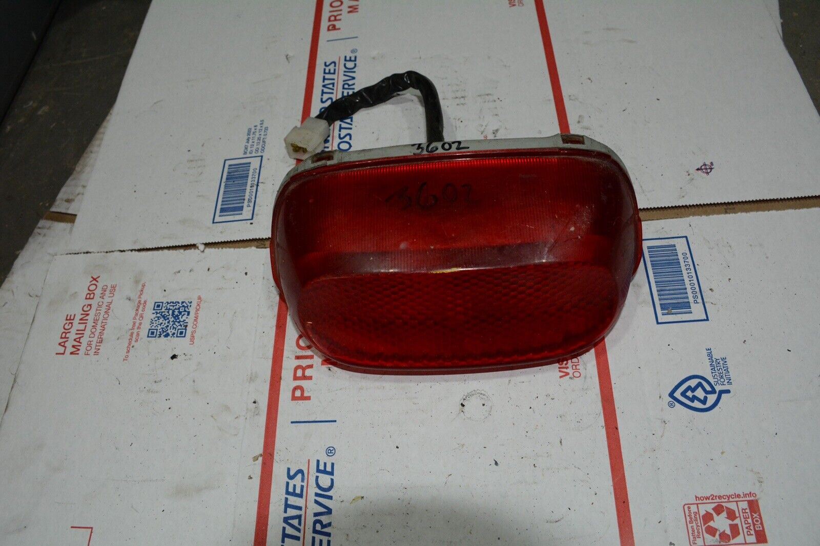 1993 KAWASAKI NINJA ZX11 ZX1100D REAR TAILLIGHT BRAKE LIGHT