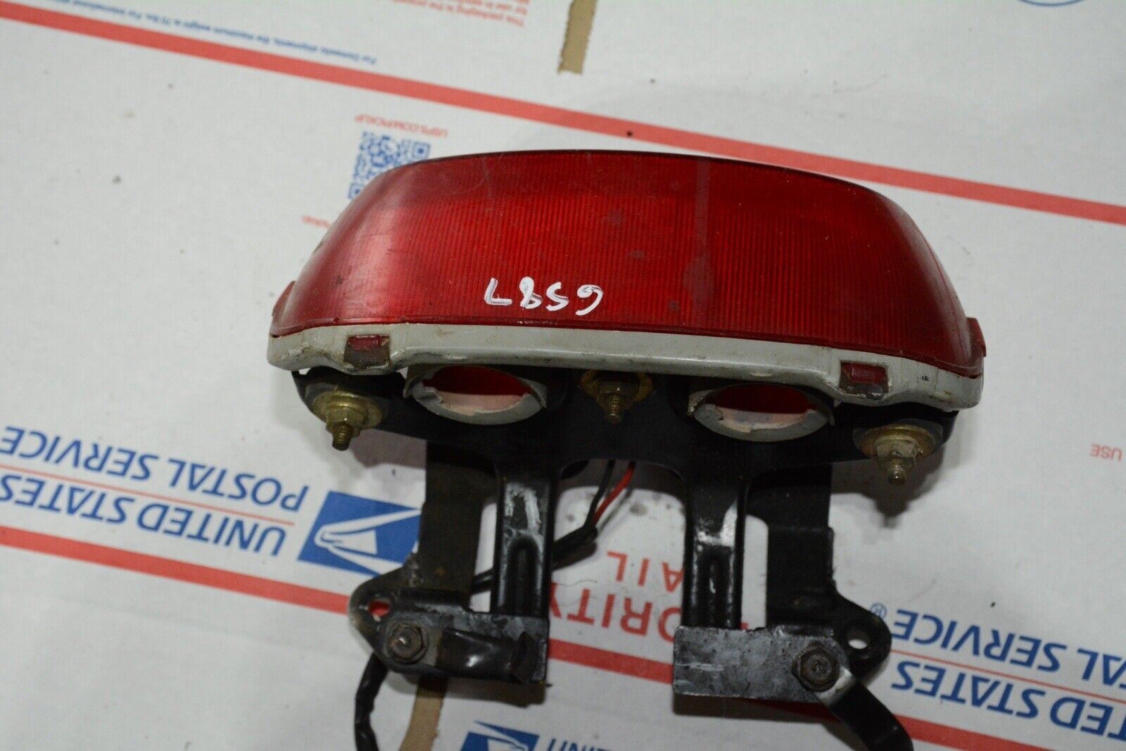 93-02 KAWASAKI NINJA ZX6E ZX600E OEM REAR TAIL TAILLIGHT BACK BRAKE LIGHT