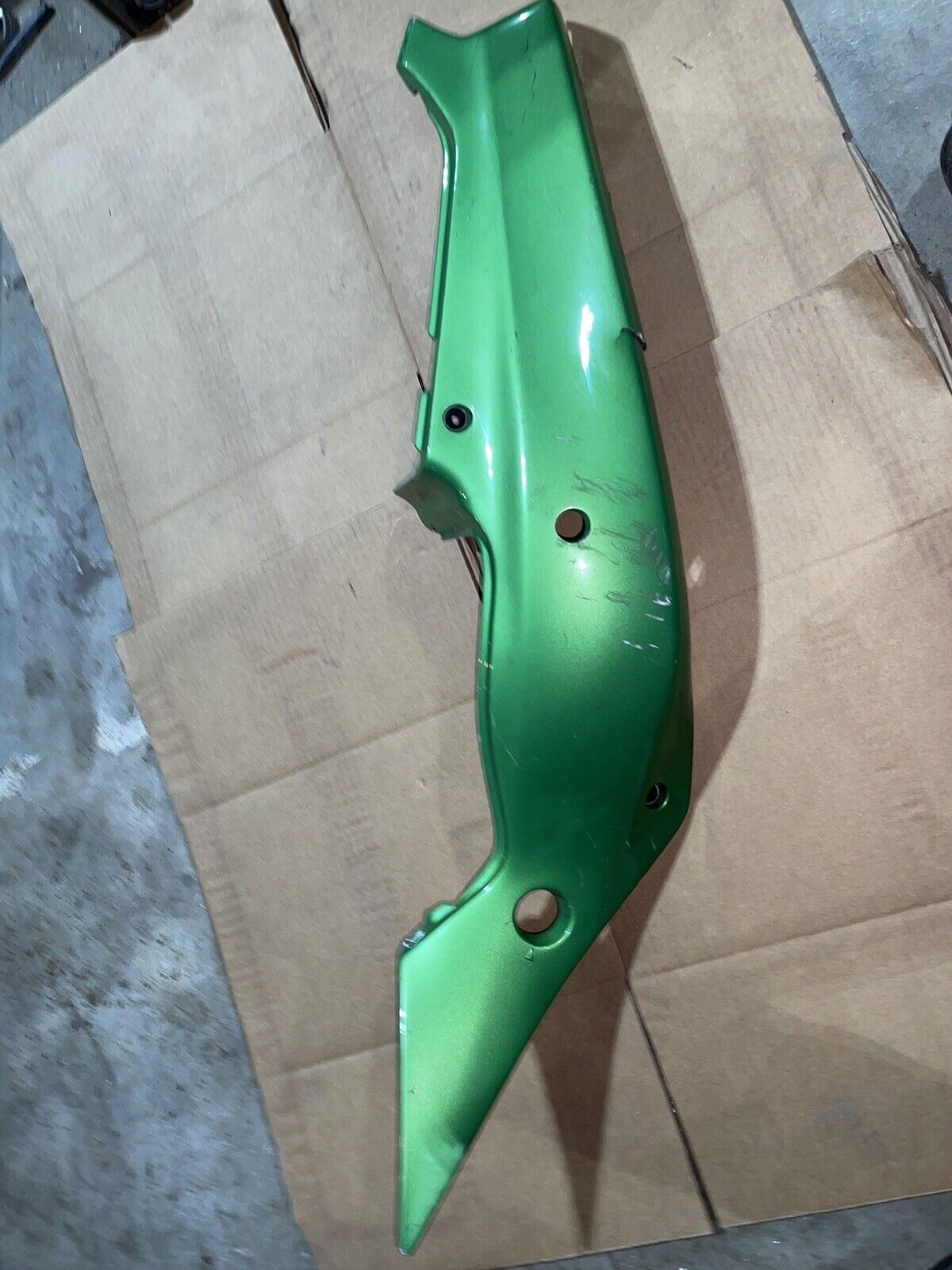 91-92 kawasaki Ninja ZX-7 OEM left rear tail cowl fairing