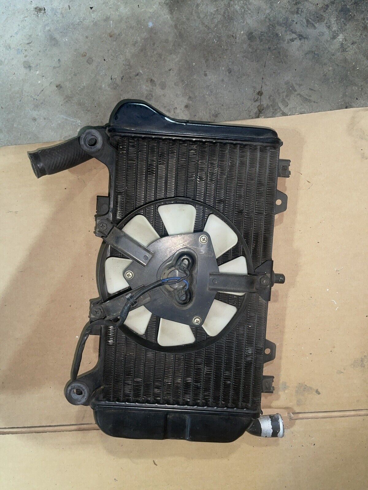 92 Kawasaki ZX6 ZX 6 600 ZX600 D Ninja Radiator FAN