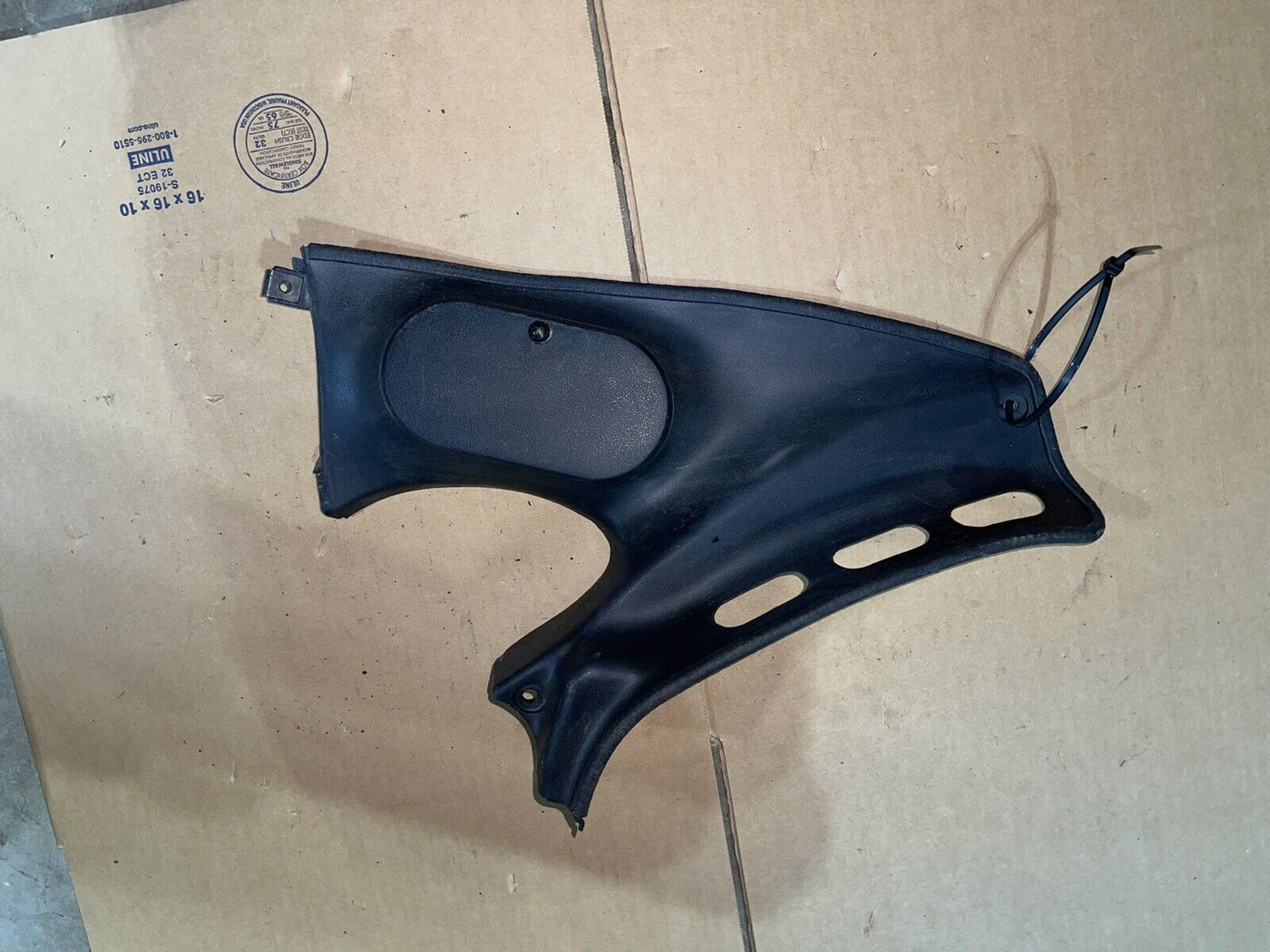 1990-92 Kawasaki Ninja ZX11 ZX1100 Black Inner Right Section Cover Fairing Cowl