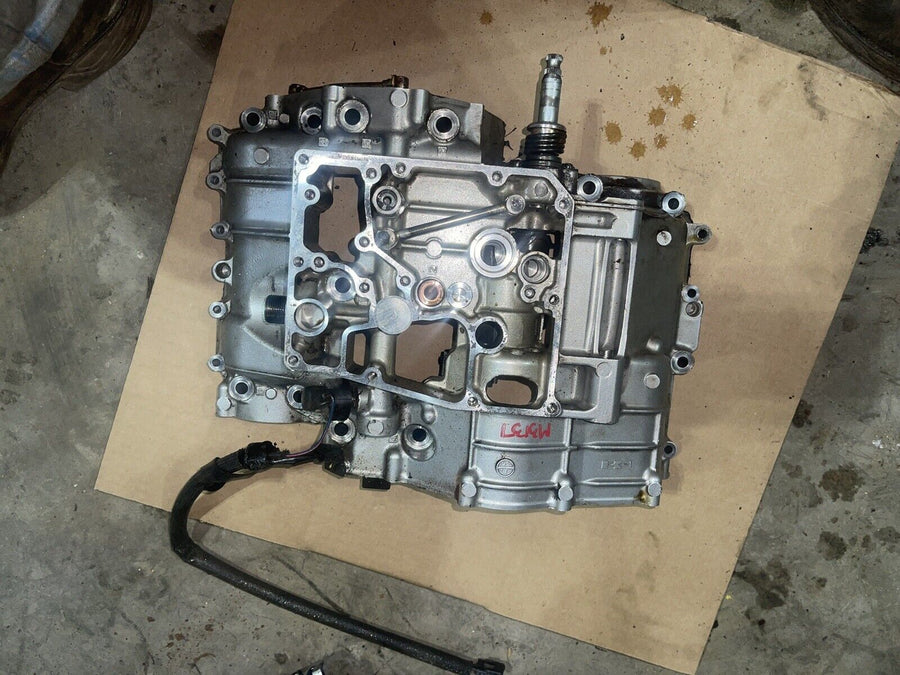 09-11 Kawasaki Ex 650 Engine Case