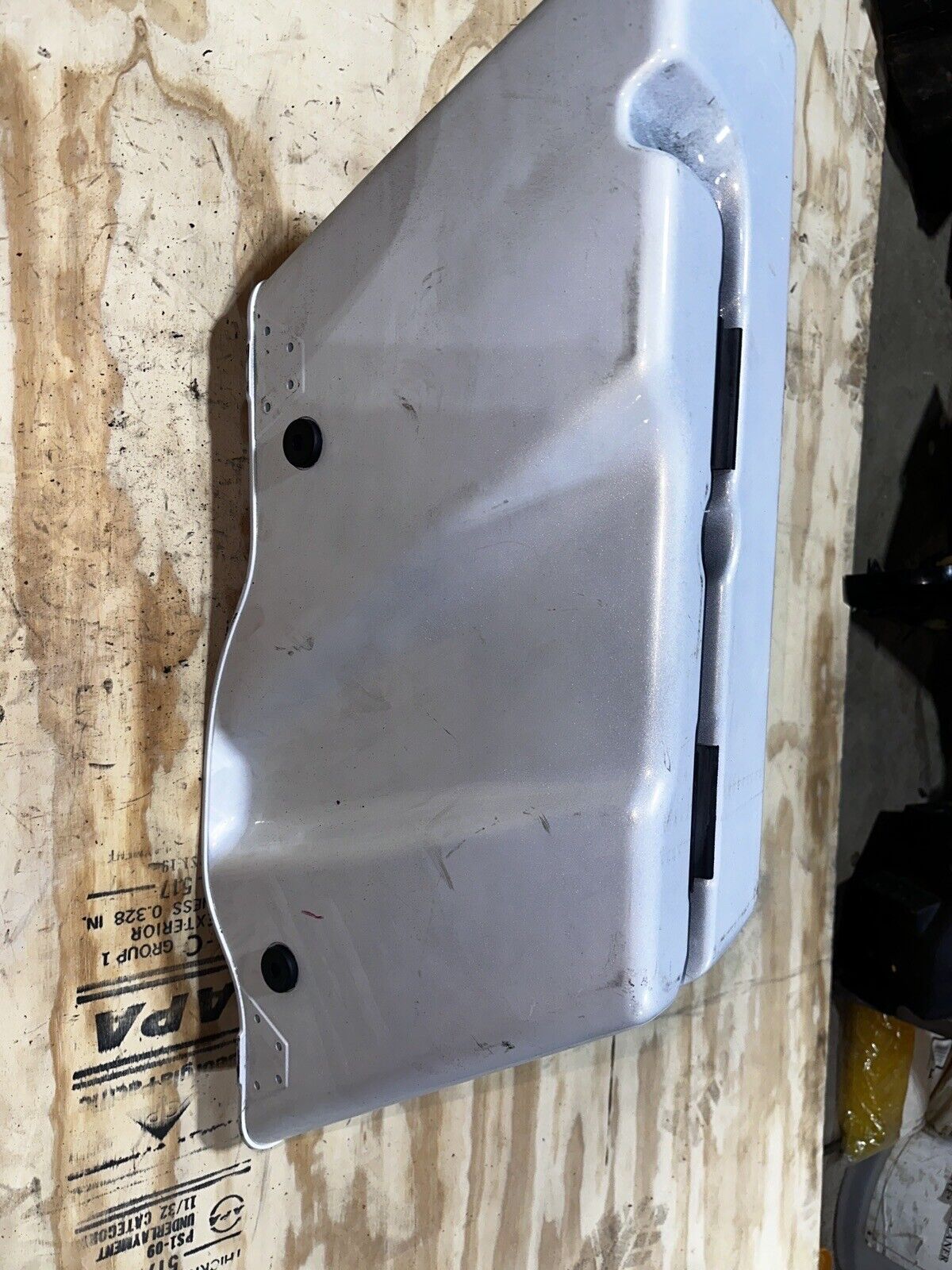 1997-2013 HARLEY DAVIDSON TOURING RIGHT SIDE SADDLEBAG BOTTOM HARD BAG